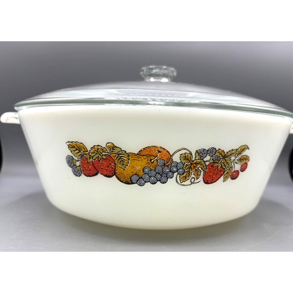 Vtg Fire King Ovenware Round Casserole Dish Lid 3 QT Harvest Fruit Milk Glass